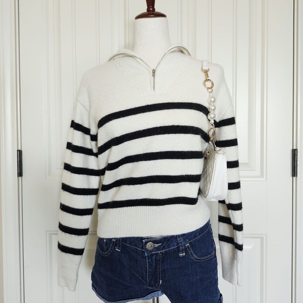 COCO & SHAY Ivory/Black Striped Quarter Zip Mock Neck Sweater Size M